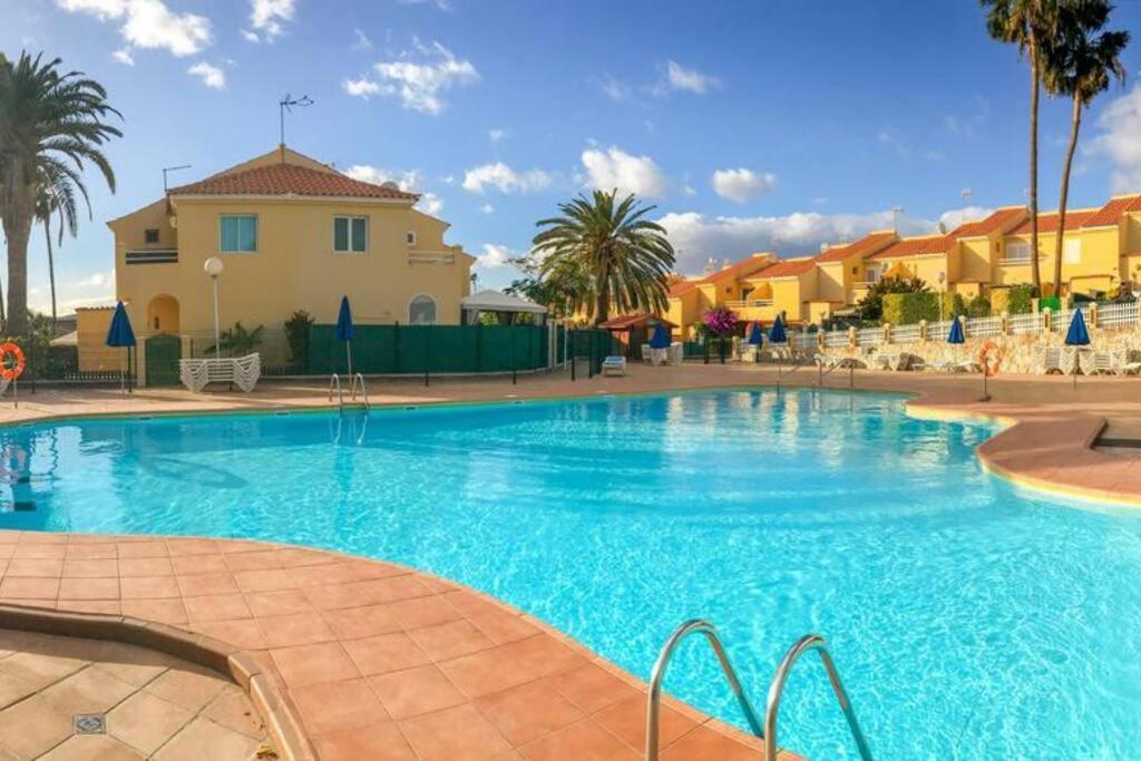 Pool Apartment Maspalomas By Wave Properties ซานบาร์โตโลเม ภายนอก รูปภาพ